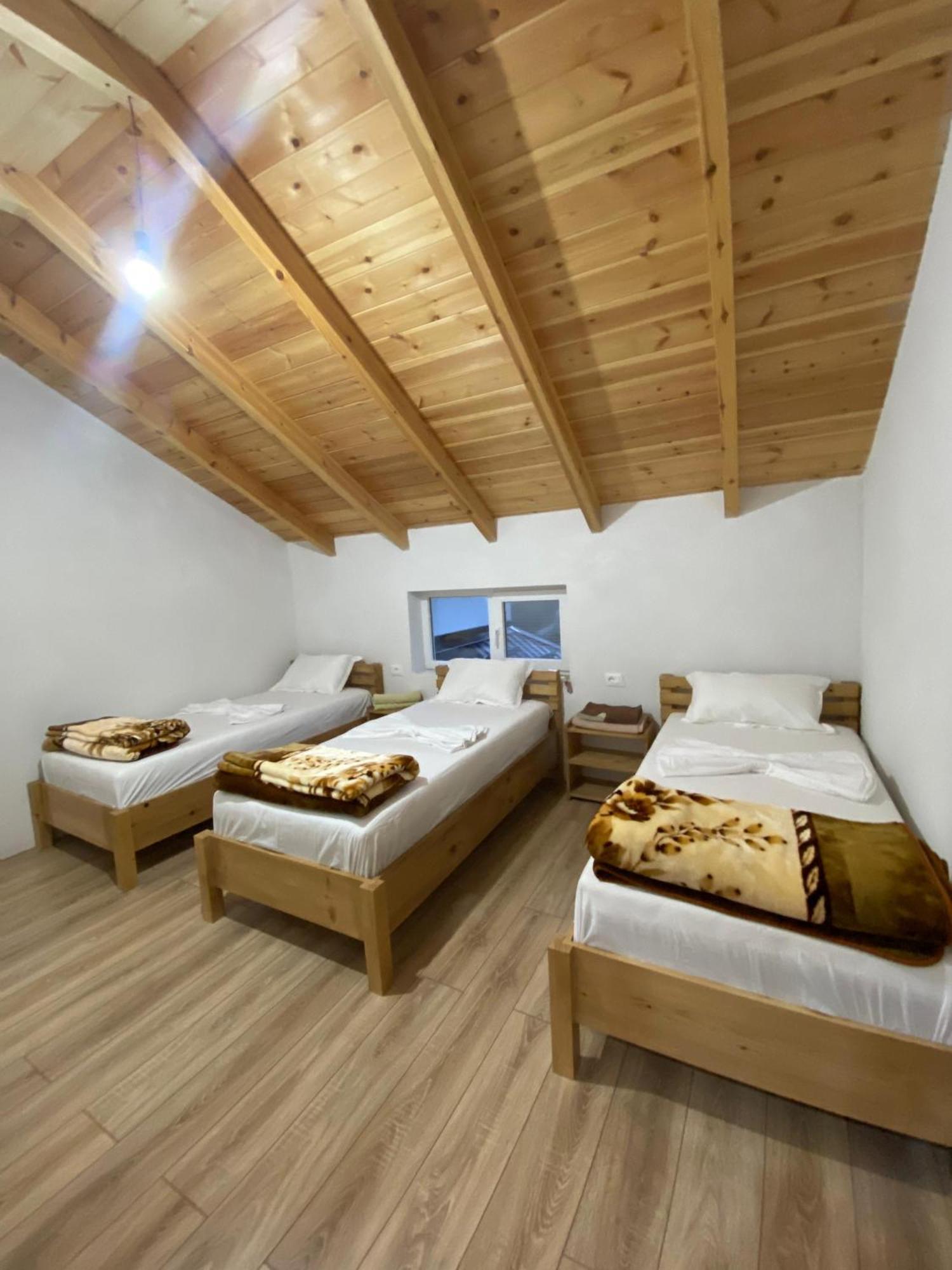 Guest House Korabi Ceren Exterior foto