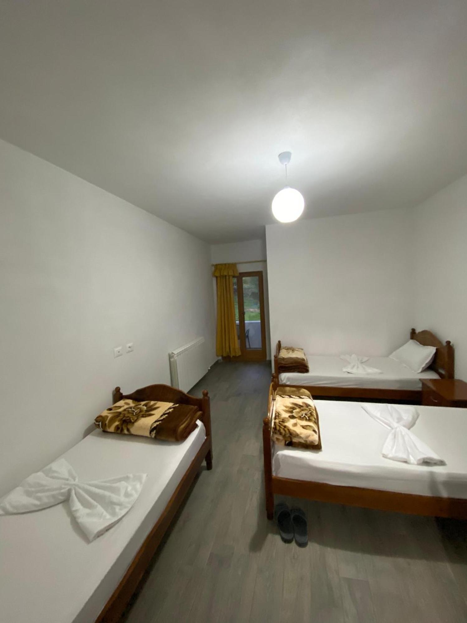 Guest House Korabi Ceren Exterior foto